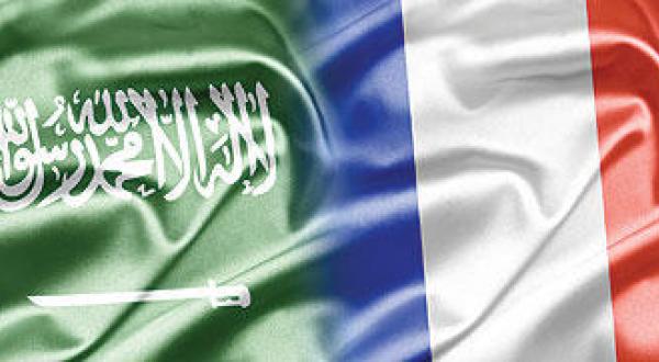 فرنسا تواصل دعمها للعصابات الارهابية في الاراضي السورية